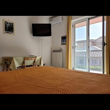 La Smorfia Bed and Breakfast Scafati Exteriör bild